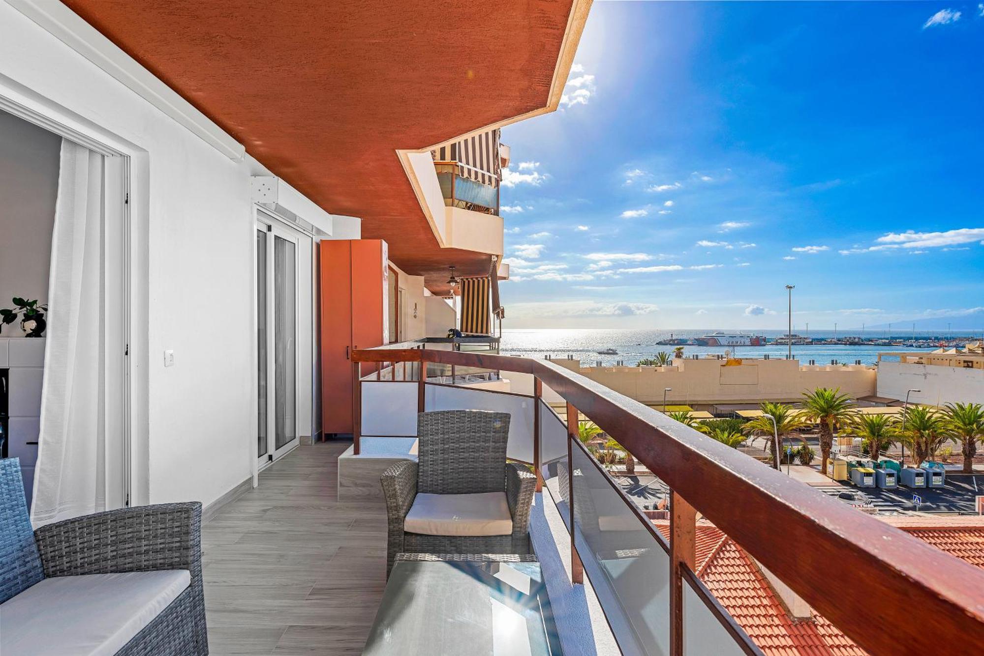 Sasha Tenerife